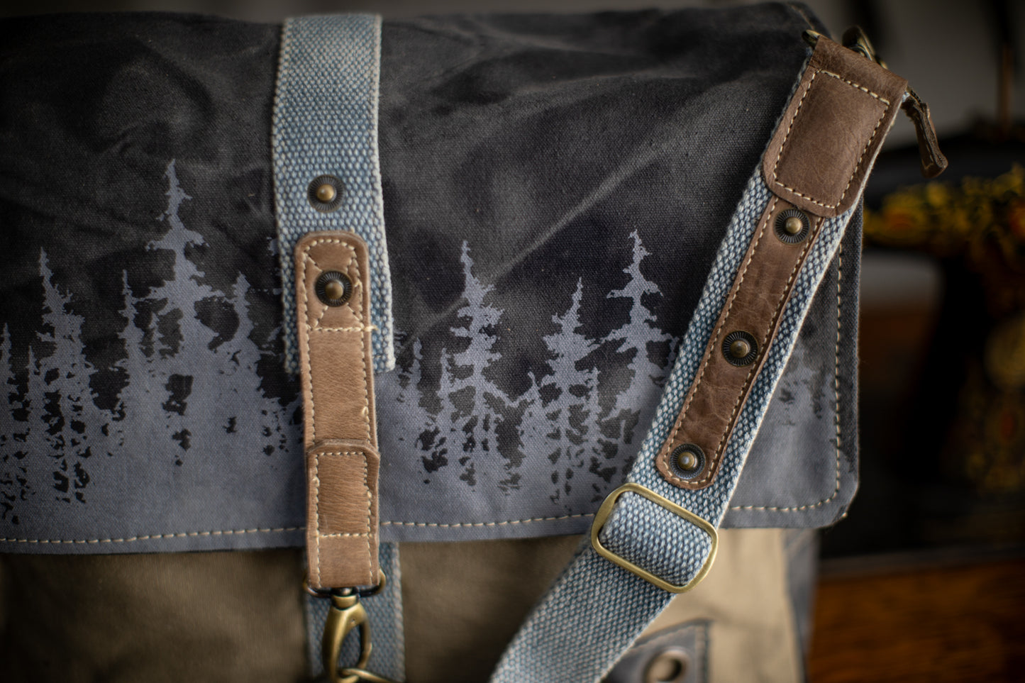 Black Spruce Recycled Medium Canvas Laptop Bag